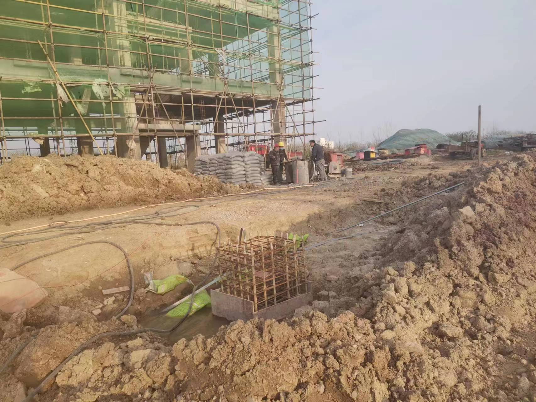 莺歌海镇当桥梁出现裂缝的时候应该及时加固修补